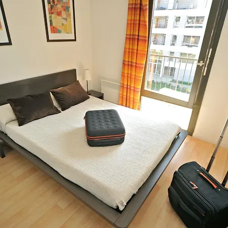 Appart'city Grenoble-meylan